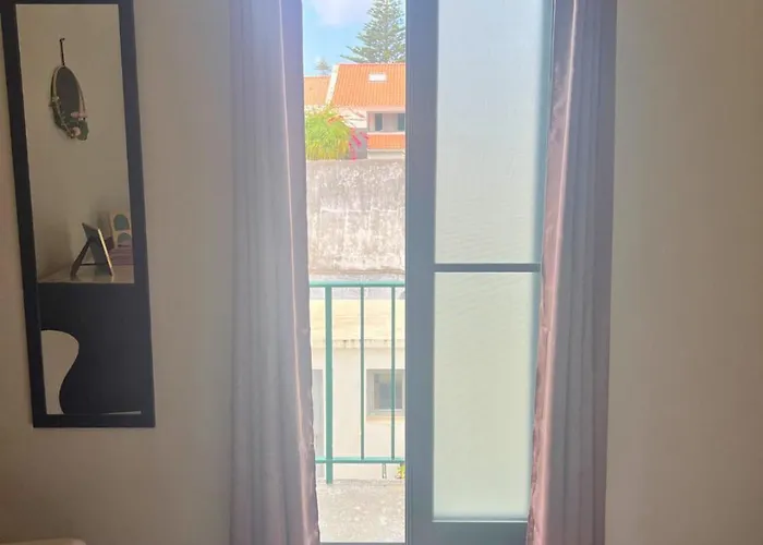 Vagabond Mermaid Bed & Breakfast Ponta Delgada