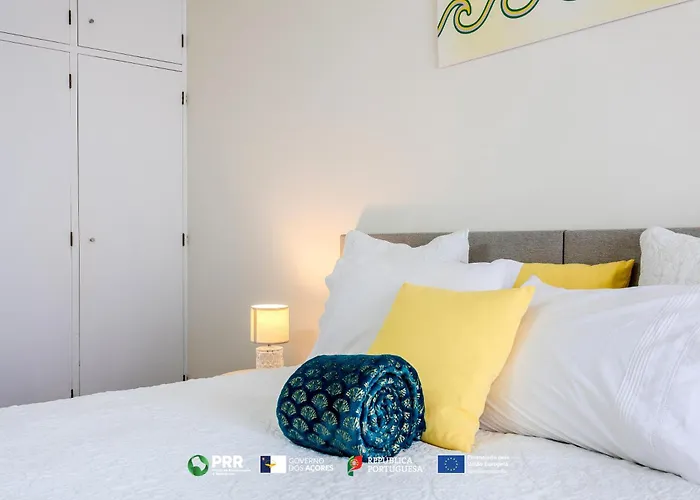 Vagabond Mermaid Ponta Delgada