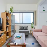 Bed & Breakfast Vagabond Mermaid Ponta Delgada (Sao Miguel)