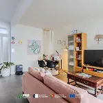 Vagabond Mermaid Bed & Breakfast