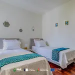 Bed & Breakfast Vagabond Mermaid Ponta Delgada (Sao Miguel)