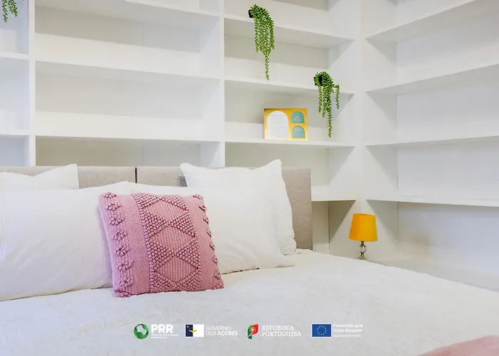 Vagabond Mermaid Bed and Breakfast