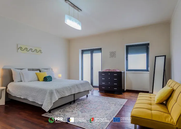 Vagabond Mermaid * Πόντα Ντελγκάντα